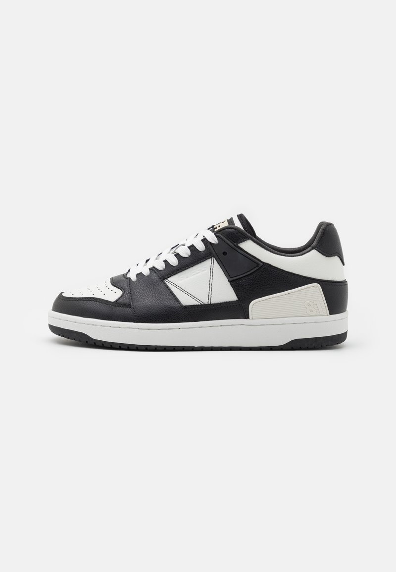 Guess - SAVA  - Trainers - black/white, Enlarge