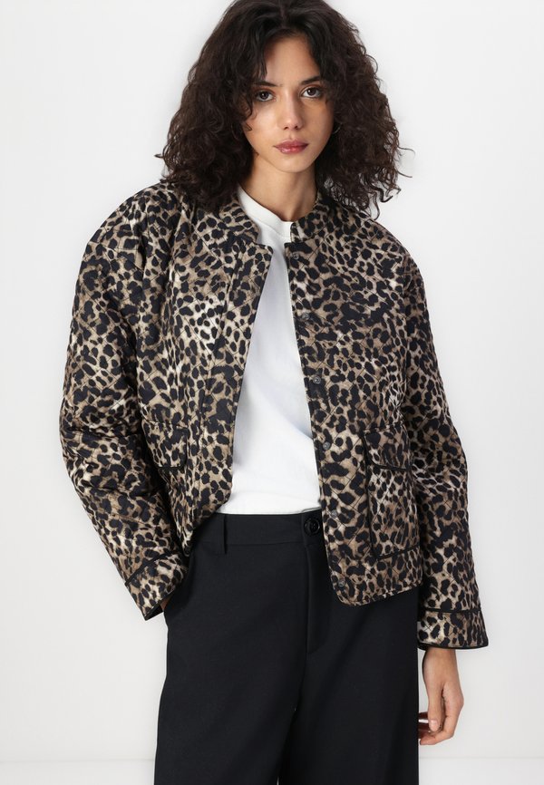 ONLHALLIE QUILTED JACKET - Light jacket - sandshell3