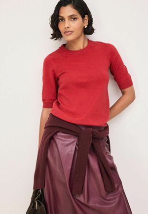 Next, TALL FIT - SUPERSOFT SHORT SLEEVE KNITTED T-SHIRT - Basic T-shirt - red