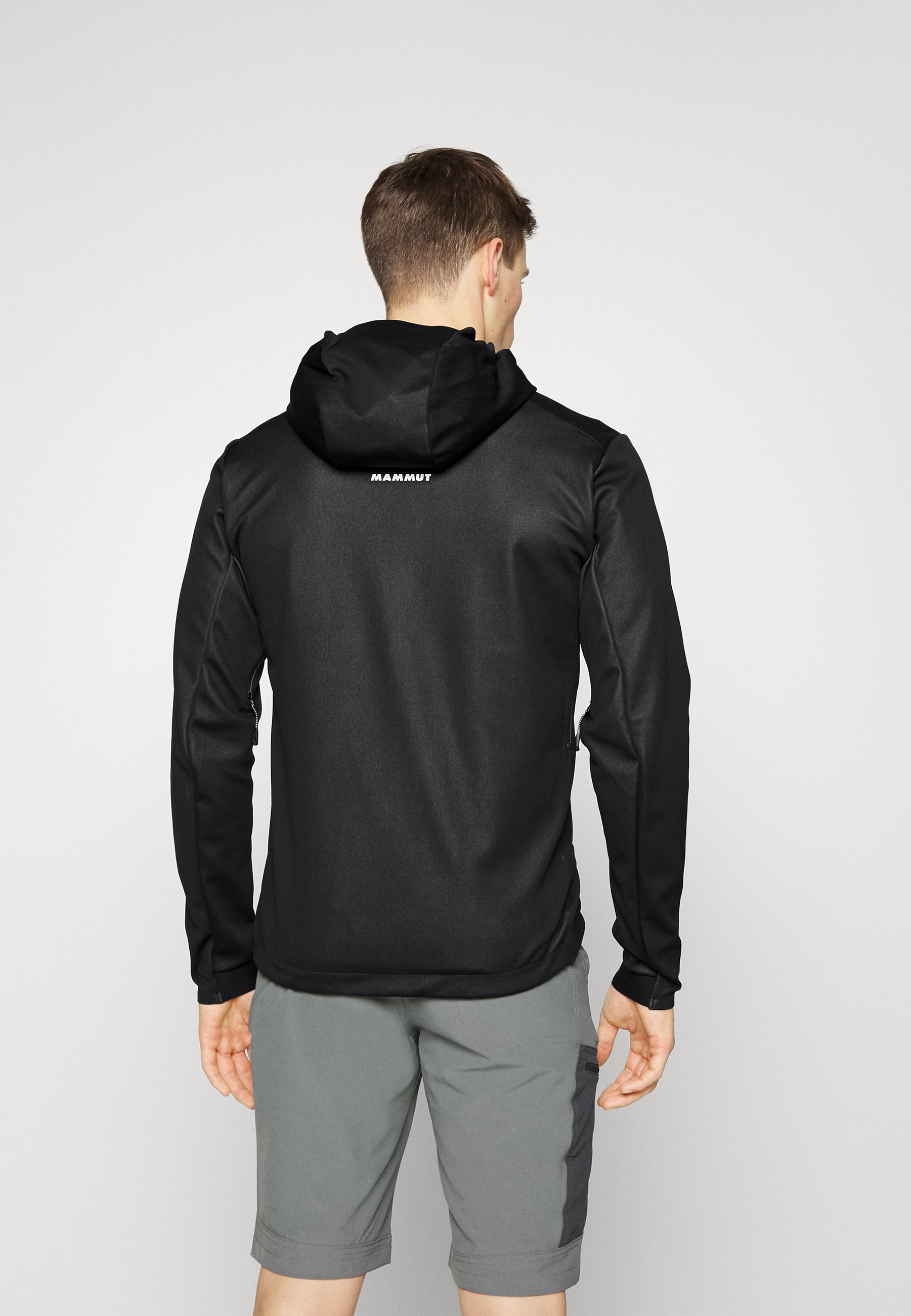 Mammut ULTIMATE VII - Soft shell jacket 