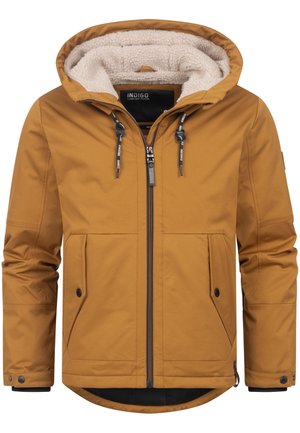 Brun isolerad jacka med huva, med en plyschfoder, framzippering, två stora fickor och elastiska ärmmuddar för komfort och värme.