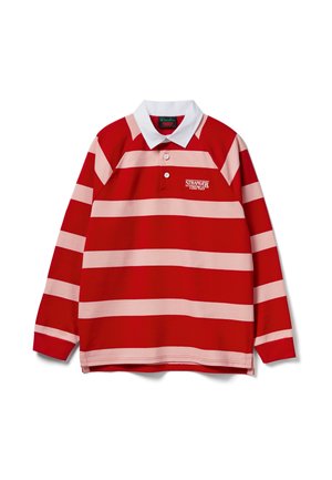Langärmliges Polohemd mit roten und pinken Streifen, weißem Kragen und "Stranger Things"-Logo auf der Brust. Aus Baumwollmaterial, mit lockerem Schnitt.