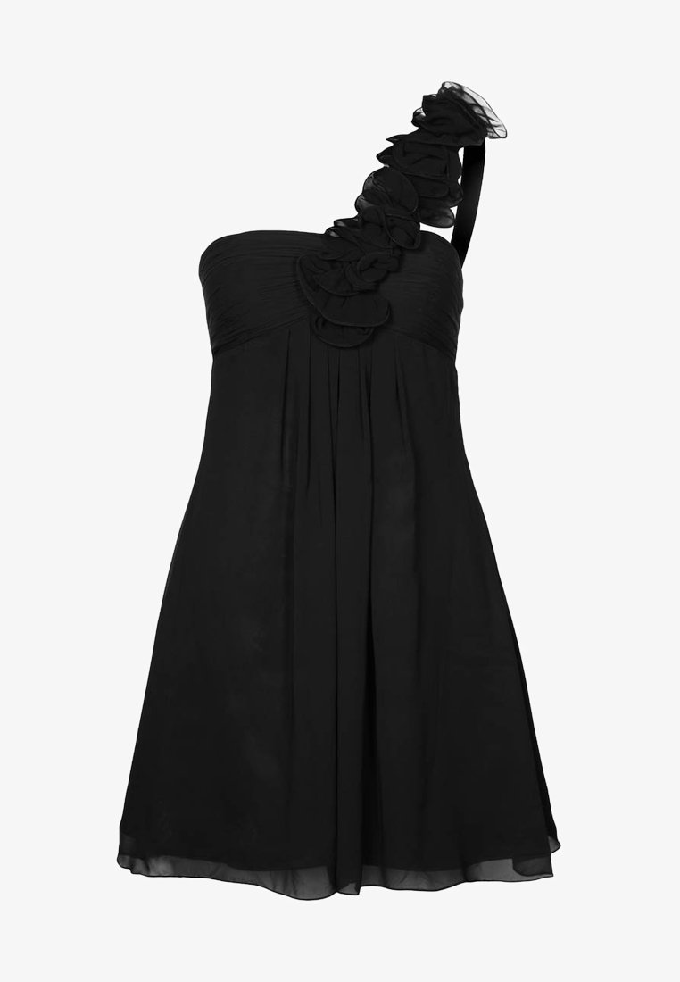 Robe de cocktail noire à une épaule avec des détails floraux volants sur la bretelle et un corsage et une jupe plissés.