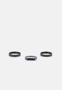 Non sélectionné, black