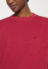 Sweaty Betty ESSENTIALS  - Camisola - falu red