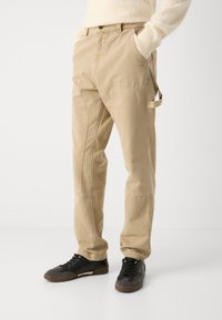 HUGO GIORO - Cargobroek - medium beige