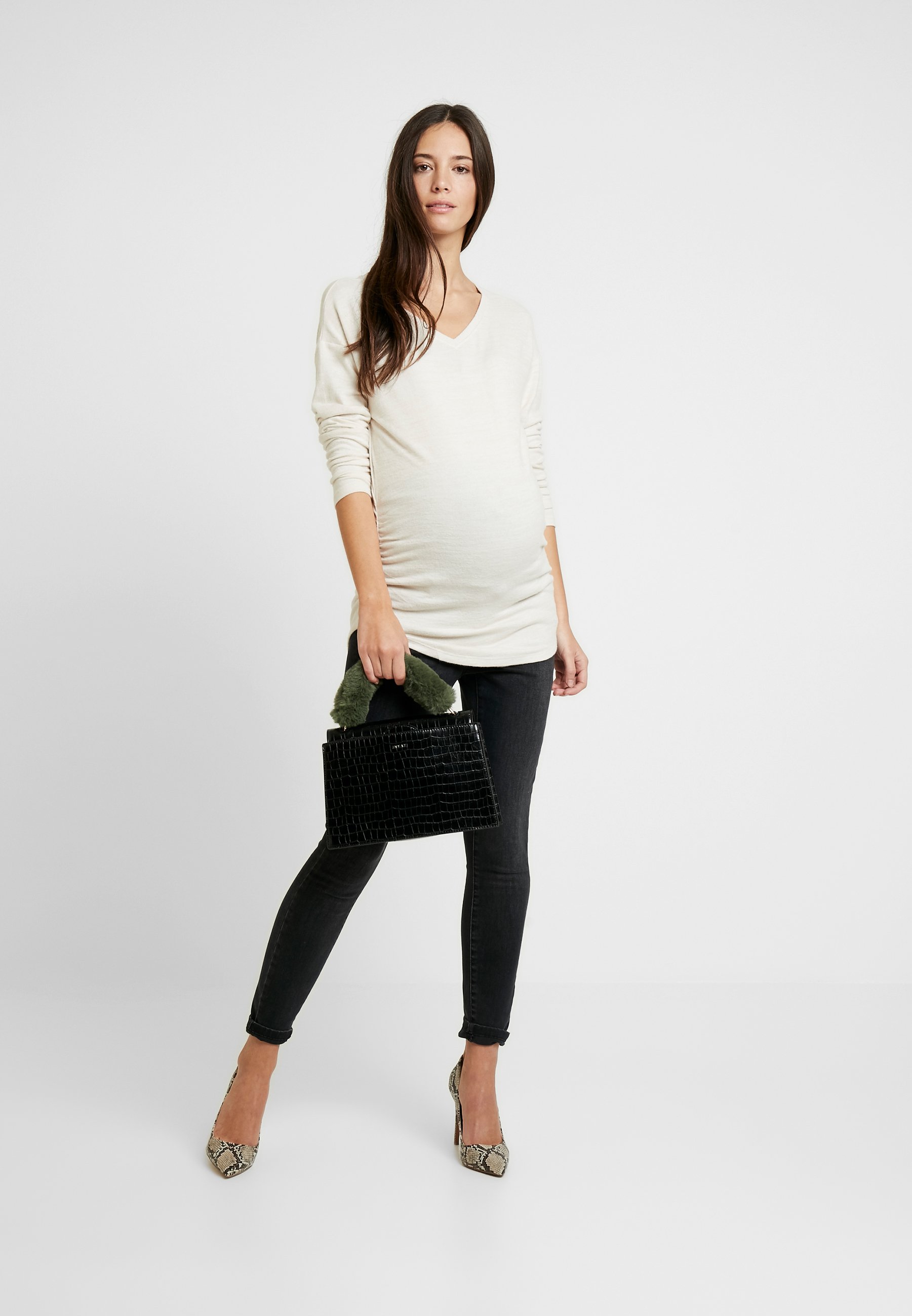gap maternity jumper
