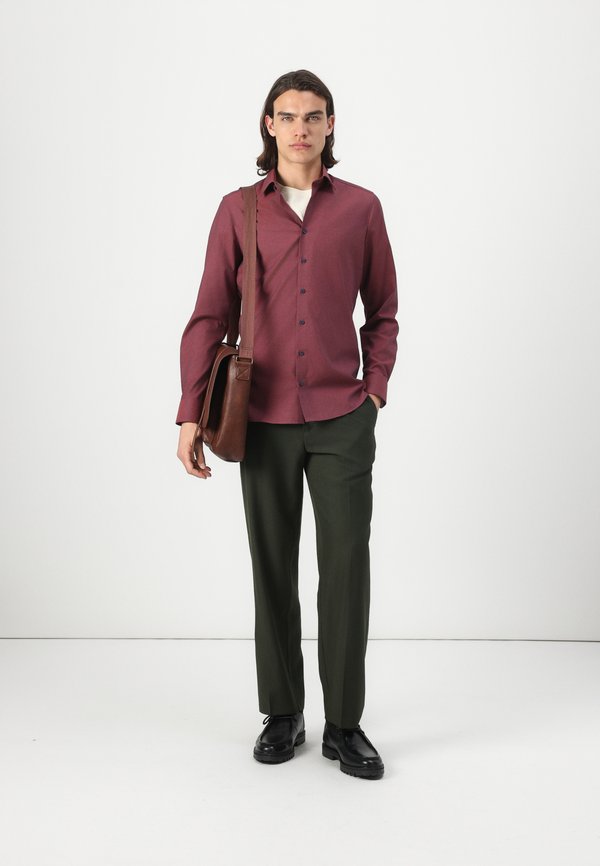 LEVEL  - Shirt - koralle3