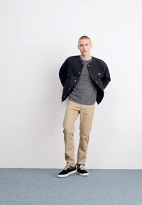 Thumbnail Image 2