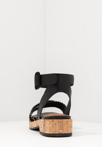 Tamaris Platform sandals - black