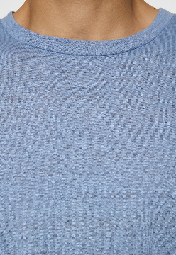 COMA TEE - Basic T-shirt - rain washed3