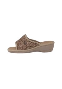 Sandali color beige a slip-on con una parte superiore in tessuto marrone texturizzato, design open toe e suola a zeppa ammortizzata. Presenta il logo del brand sul lato.