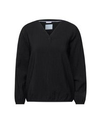 Zwarte blouse met lange mouwen en een V-hals, met een textuurstof, een losse pasvorm en een enkele knoopdetail bij de halslijn.