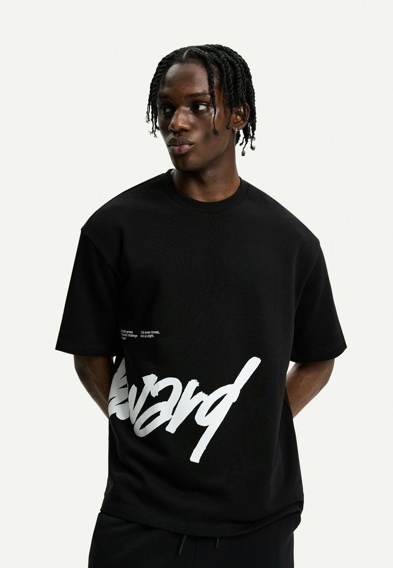 Bershka - T-shirt con stampa - black, Ingrandire