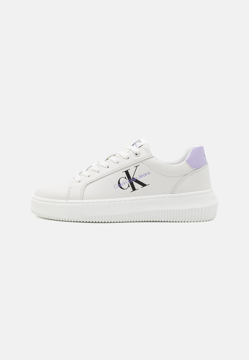 Calvin Klein Jeans - CHUNKY CUPSOLE MONO - Športni copati - bright white/pastel lilac, Povečajte