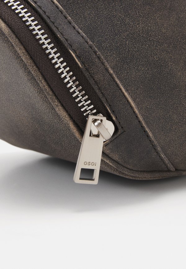 CARGO HOBO - Handbag3