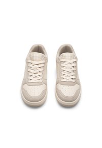 Les Deux WRIGHT BASKETBALL - Sportcipő - white/feather grey