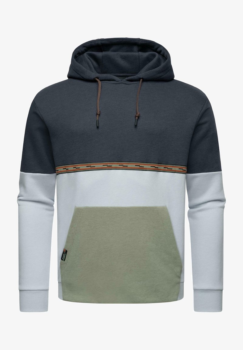 Sudadera con capucha en azul marino oscuro, gris claro y verde. Cuenta con un bolsillo frontal y una banda estampada en el pecho. Material de mezcla de algodón.