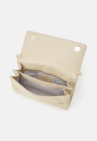 Patrizia Pepe BAG - Mala a tiracolo - ocean sand