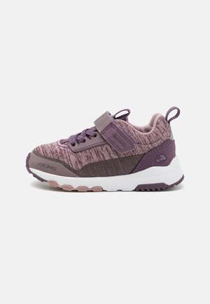 ARENDAL GTX UNISEX - Sneakers basse - plum/dusty pink