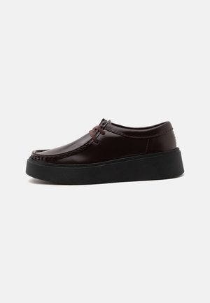 Clarks, TORVIEW - Καθημερινά παπούτσια με κορδόνια - dark brown