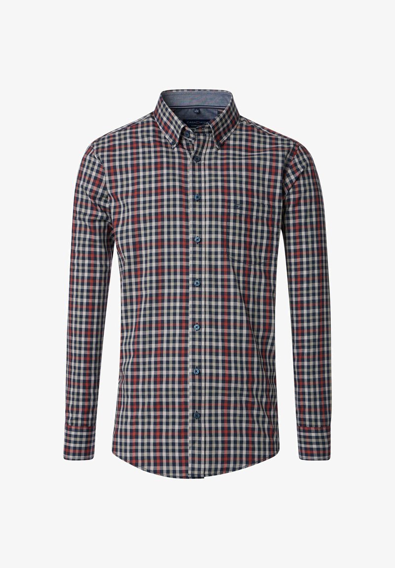 Karierte Langarmbluse in Marineblau, Rot und Beige. Mit Button-Down-Kragen und Tasche auf der linken Brustseite. Glatte Stoffoberfläche.