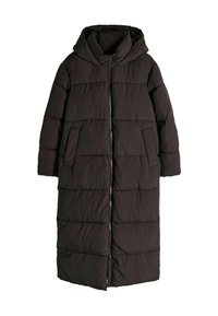 Manteau doudoune long en noir, avec capuche, fermeture éclair, et deux poches avant. Présente un design matelassé avec des coutures horizontales.