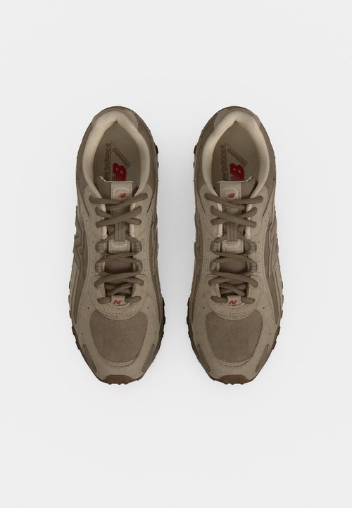 New Balance U204L UNISEX - Trainers - brown/red — foto 5