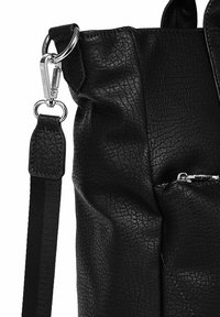 VUCH Kabelka - black