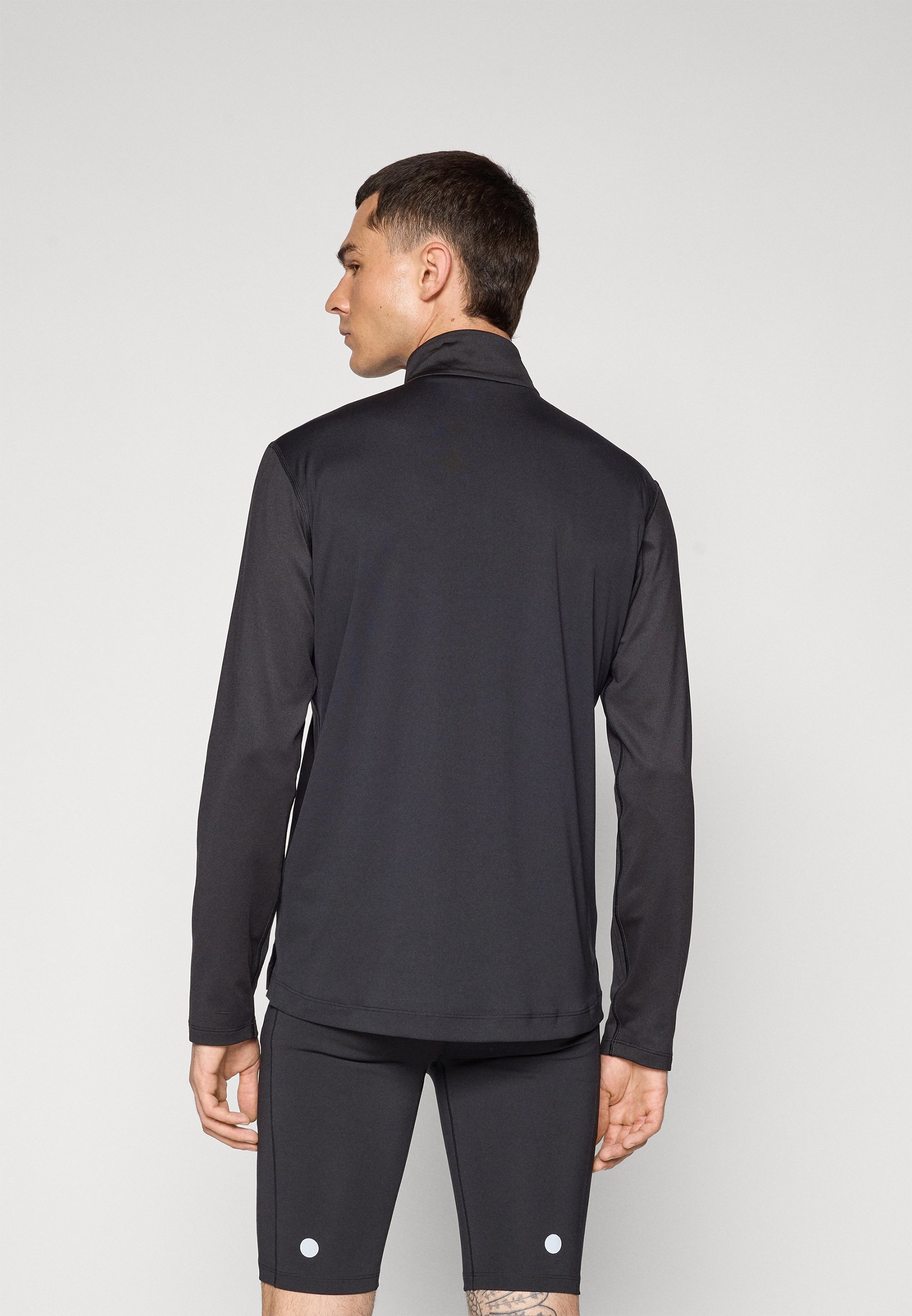 ASICS CORE 1/2 ZIP WINTER TOP - Long sleeved top - performance