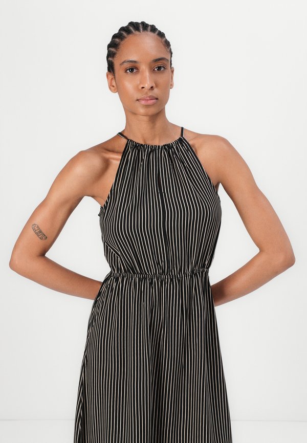 AMERICAN NECKLINE DRESS - Maxi dress4