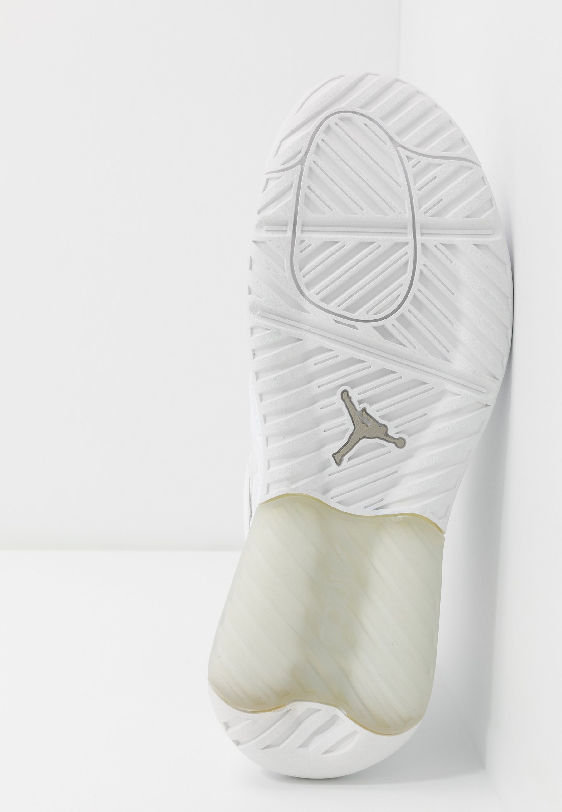 Jordan MAX 200 - Zapatillas - white/metallic silver/blanco - Zalando.es