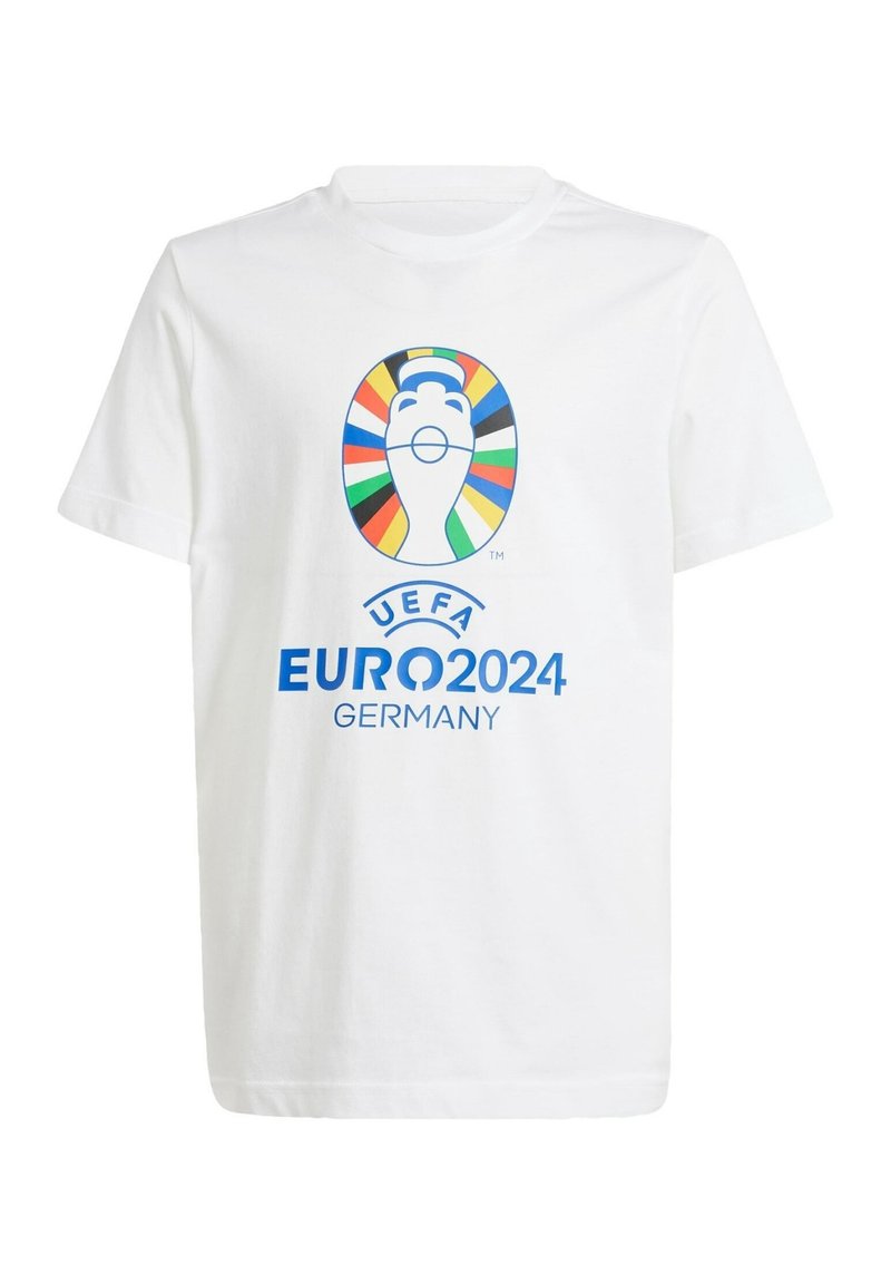 Camiseta blanca con un colorido logo de la UEFA EURO 2024, con gráficos de una cara y un balón, y el texto "ALEMANIA" en azul.