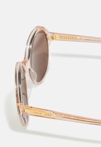 VOGUE Eyewear LONDON - Óculos de sol - transparent peach