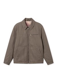 Svetlohnedá bunda s golierom, predným zipsom, dvoma bočnými vreckami a malým vreckom na hrudi. Hladká látka so šitými akcentmi.