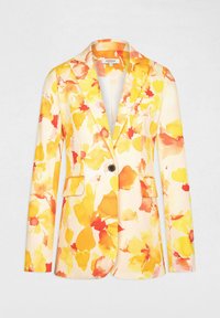 Blazer floral en crema con grandes patrones de flores amarillas y naranjas. Presenta un cuello con muesca, cierre de un botón y dos bolsillos frontales.