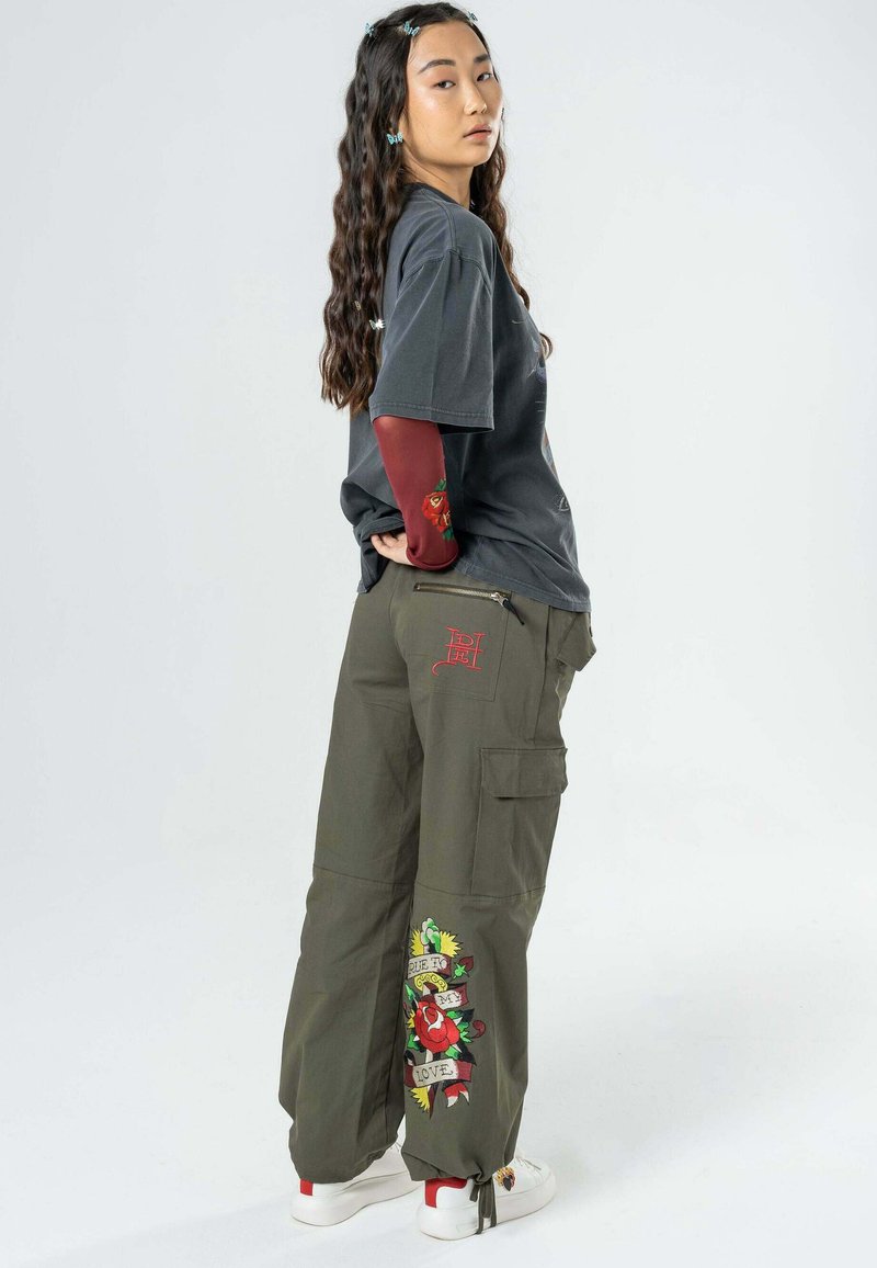 Ed Hardy TRUE TO MY LOVE - Cargobroek - dusty olive
