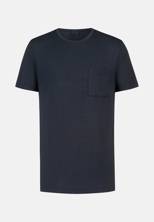 Marineblauw katoenen T-shirt met een ronde hals, korte mouwen en een enkele borstzak. Soepele structuur en eenvoudig ontwerp.