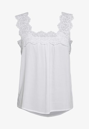 Canotta bianca con spalline rifinite in pizzo, vestibilità ampia e tessuto morbido. Presenta un'orlo arrotondato e una texture leggera e traspirante.