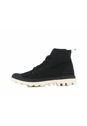 PAMPA DUO CHROME - Schnürstiefelette - black