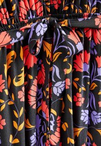 Myleene Klass PRINTED WRAP - REGULAR FIT - Maxi šaty - black
