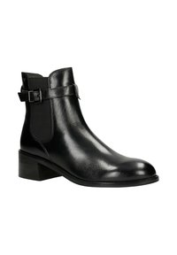 Černá kožená kotníková bota s kulatou špičkou, blokovým podpatkem, elastickými bočními panely a nastavitelným páskem s kovovou přezkou.