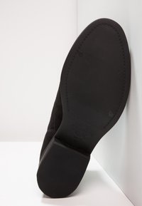 Vagabond Ankle boot