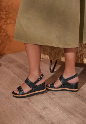 Next Sandales compensées - black