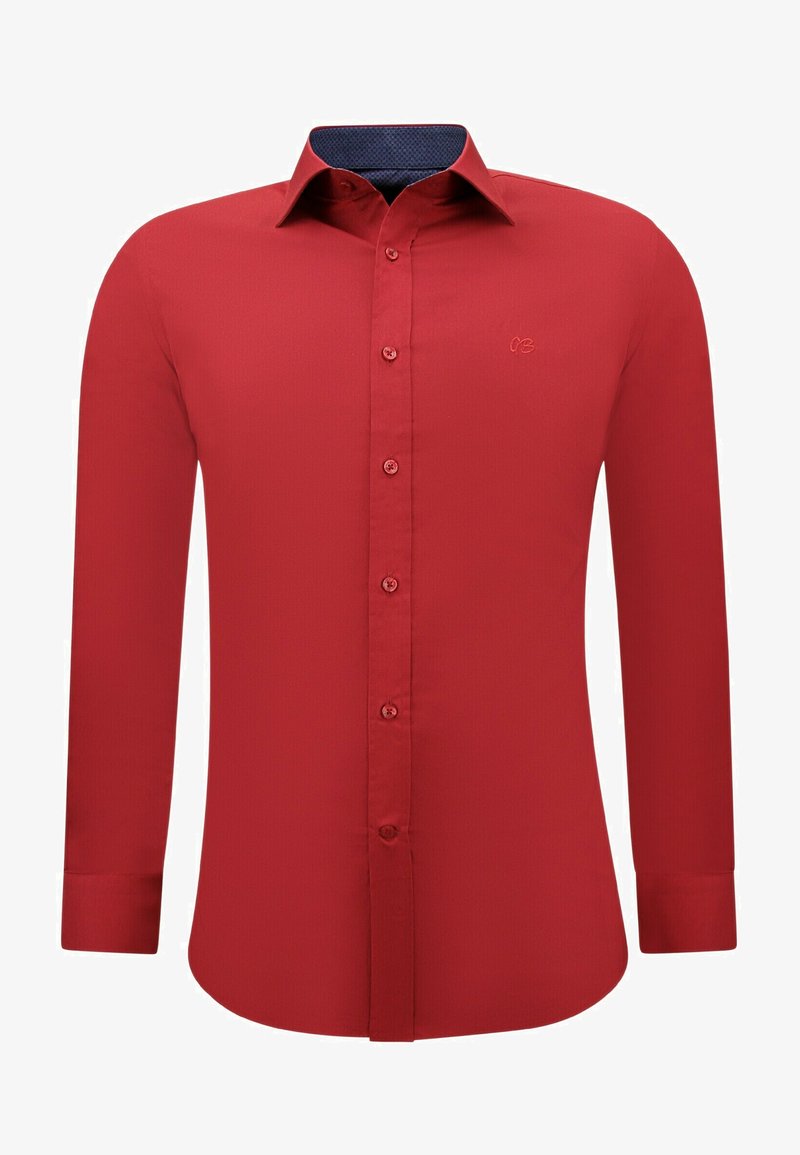 Rode langarmshirt met gestructureerde kraag, knoopsluiting aan de voorkant, geborduurd logo en contrasterende blauwe patroon binnenkraag.