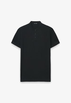 T-shirt henley nera in misto cotone con maniche corte, abbottonatura a tre bottoni e collo arrotondato. Tessuto liscio e design minimalista.