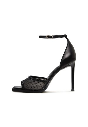 Sorte højhælede sandaler med en rem, der har en mesh-overdel prydet med små rhinsten og en blank, glat finish.