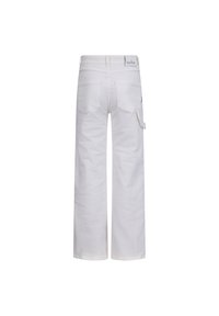 Witte wijde broek van katoen, met een achterzakontwerp en een zijlus. Schone lijnen en een eenvoudige, klassieke stijl.