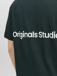 Jack & Jones JORVESTERBRO BACK SS CREW NECK  - T-shirts print - magical forest