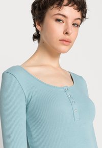 Pieces PCKITTE - Camisola de manga comprida - tourmaline